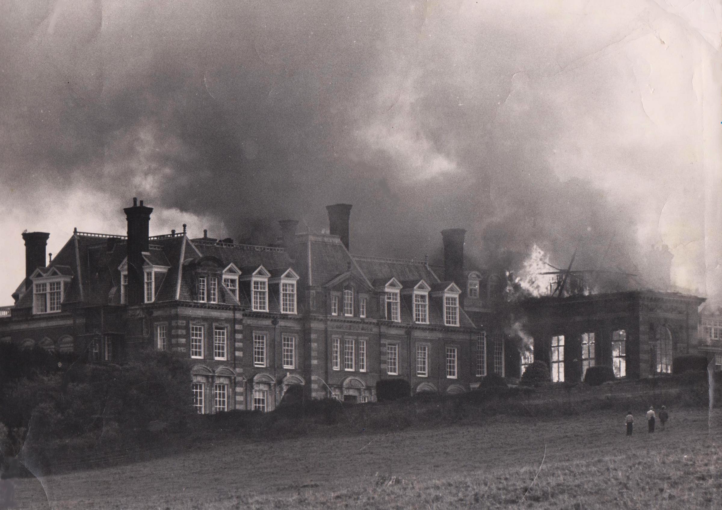 Photographer Phil Micheu took this photograph of Kinmel Hall (Clarendon Girls School) during the hight of the blaze in 1975. The fire gutted the West wing and main hall of the building.