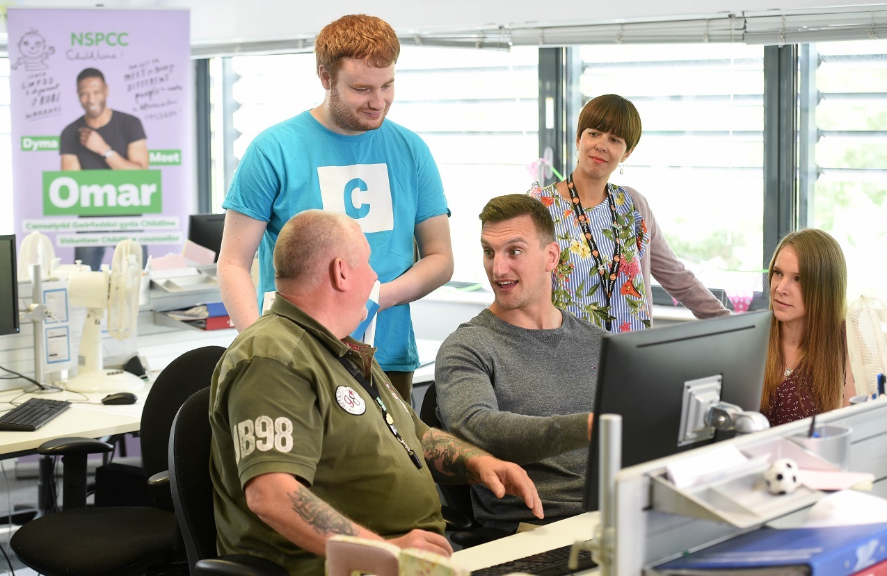 Warburton (centre-right) will help to promote the NSPCCs new initiative for Childline, which has bases in Prestatyn and Cardiff. Picture: NSPCC