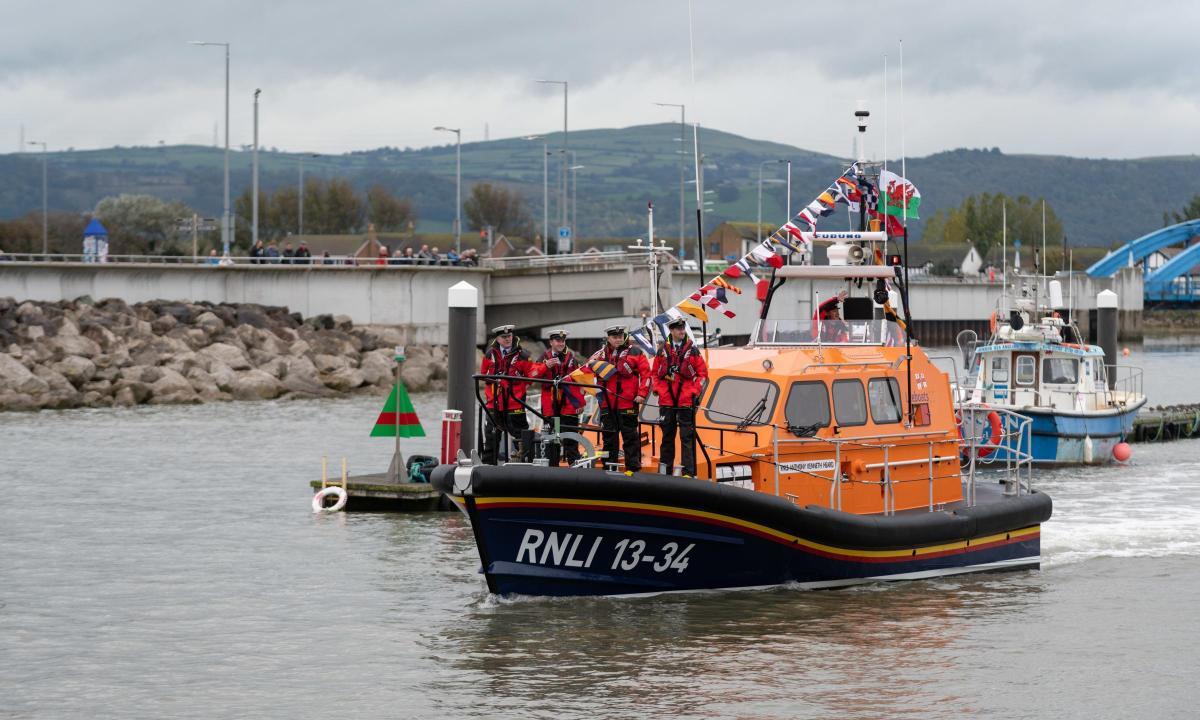 Rhyl volunteers joining Mayday Mile as part of campaign as RNLI release figures showing dramatic rise in lives saved - Vimarsana News