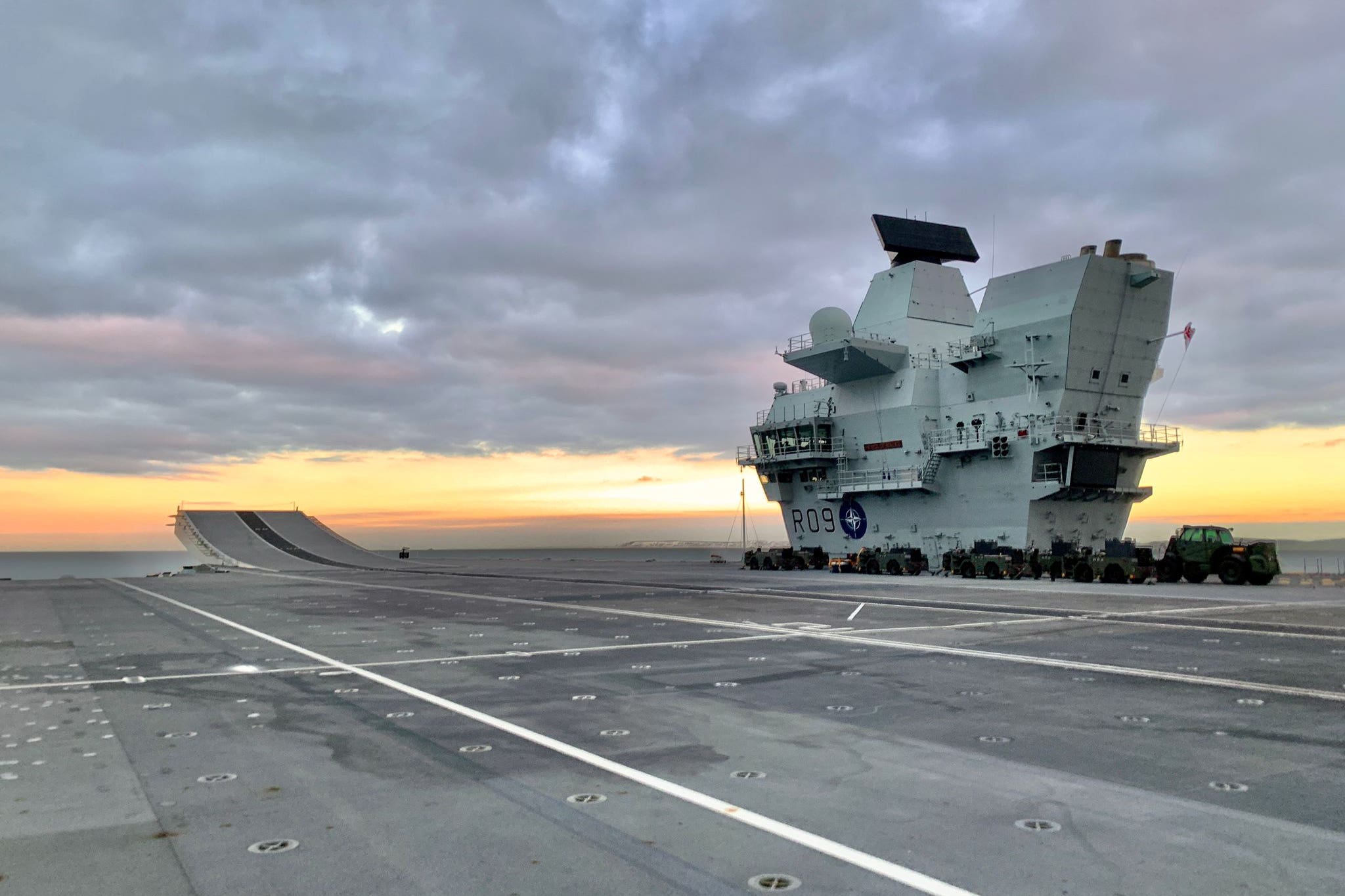 Royal Navy carrier departs for major Nato exercise off Norway - Vimarsana News