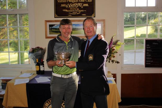 Ruthin Pwllglas captain’s day winner Mike Halsall, left, with captain Andrew Spink. Picture: Gordon Roberts.