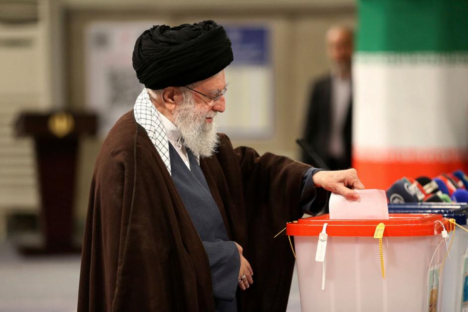 Iranian election sees a low turnout despite government push