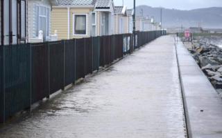Flooding in Kinmel Bay on April 9 (Image: Barry Griffiths)